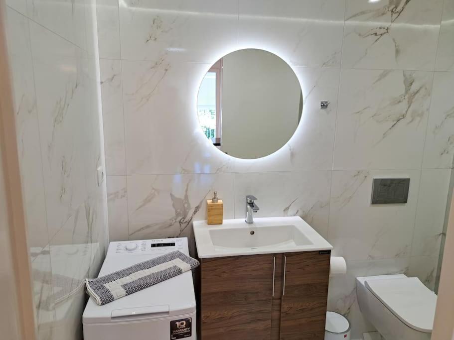 Luxury Suite Patras Bagian luar foto